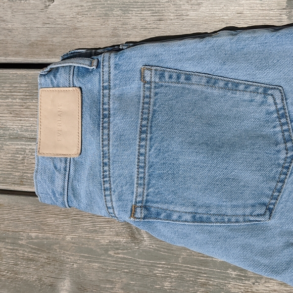 Everlane 90's Cheeky Jean - Picture 7 of 16